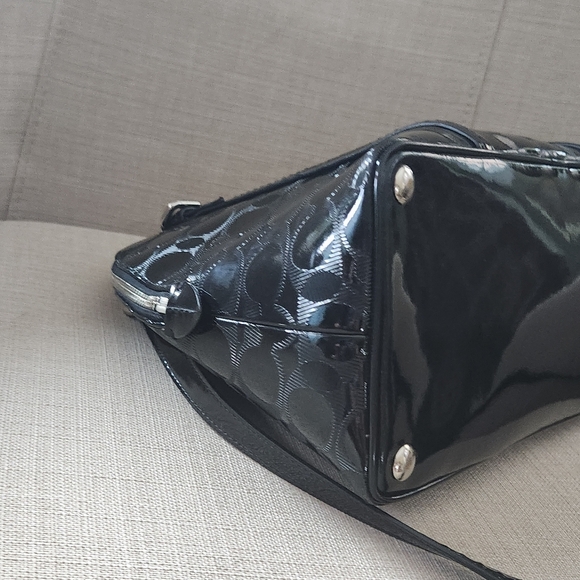 Coach 32583 Payton Link C Embossed Patent Domed Crossbody - Picture 4 of 13